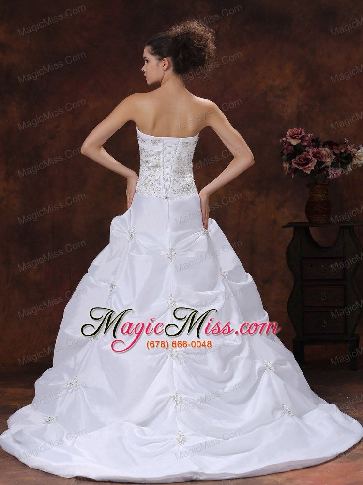 wholesale embroidery bodice and appliques for 2013 wedding dress with strapless