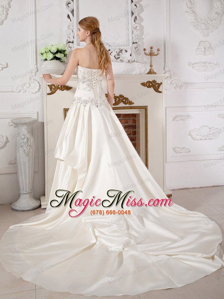 wholesale beautiful a-line strapless court train taffeta appliques wedding dress