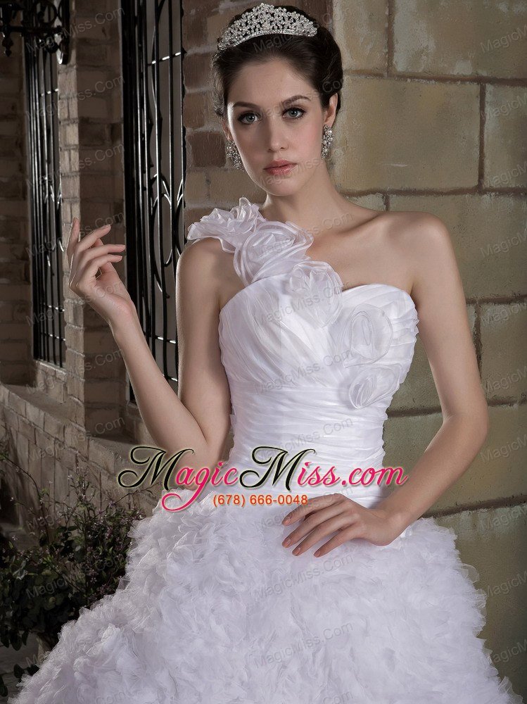 wholesale popular a-line one shoulder brush train taffeta and tulle hand made flowers wedding dress