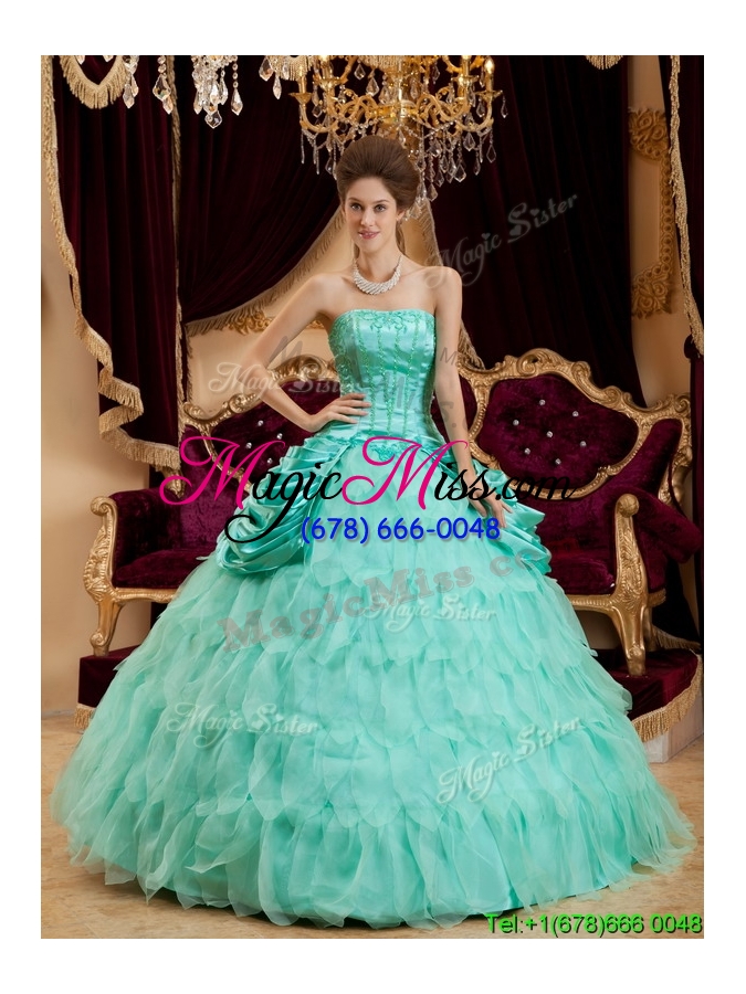 wholesale luxurious strapless plus size quinceanera dresses with pick ups and ruffles