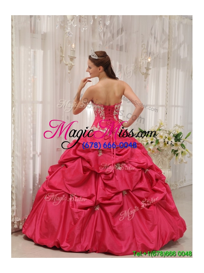 wholesale 2016 elegant sweetheart quinceanera gowns with appliques and pick ups