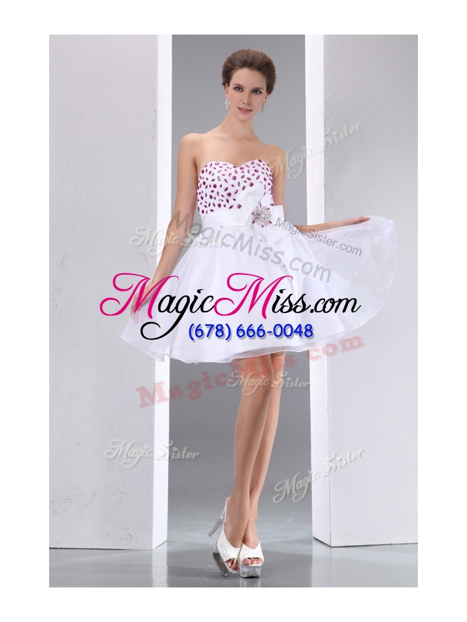 wholesale popular sweetheart white short bridesmaid dresses with beading