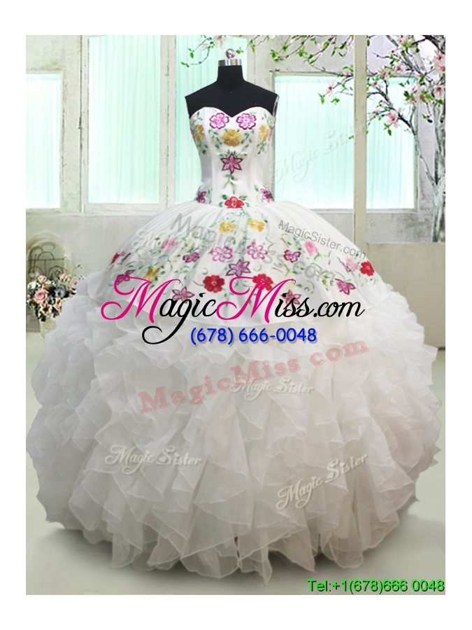 wholesale 2017 hot sale organza and taffeta white quinceanera dress with embroidery and ruffles