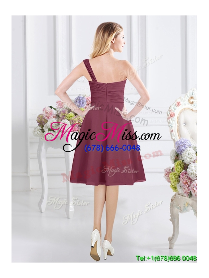 wholesale fashionable chiffon one shoulder zipper up bridesmaid dress in burgundy