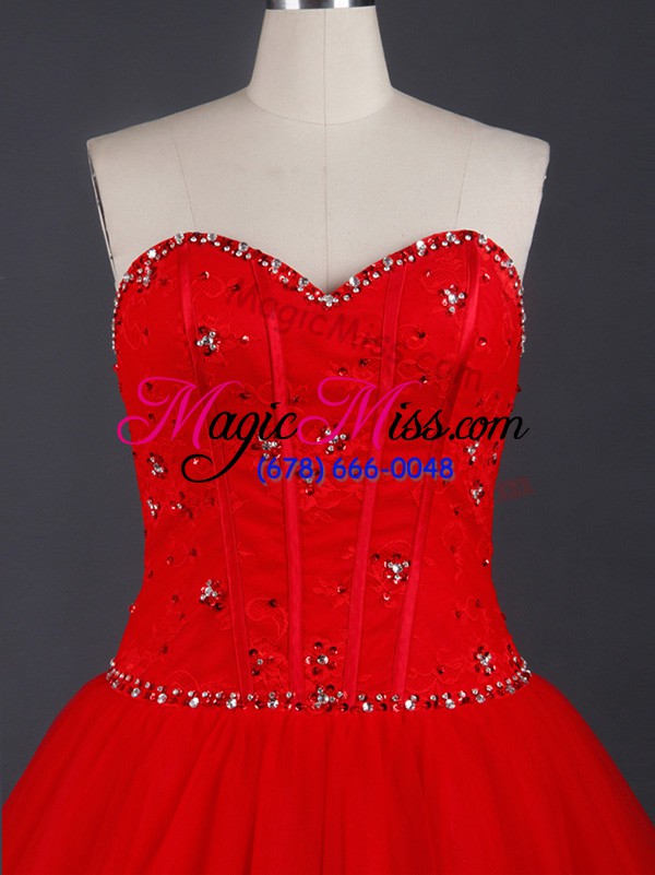 wholesale amazing lace up wedding dress red for wedding party with appliques brush train