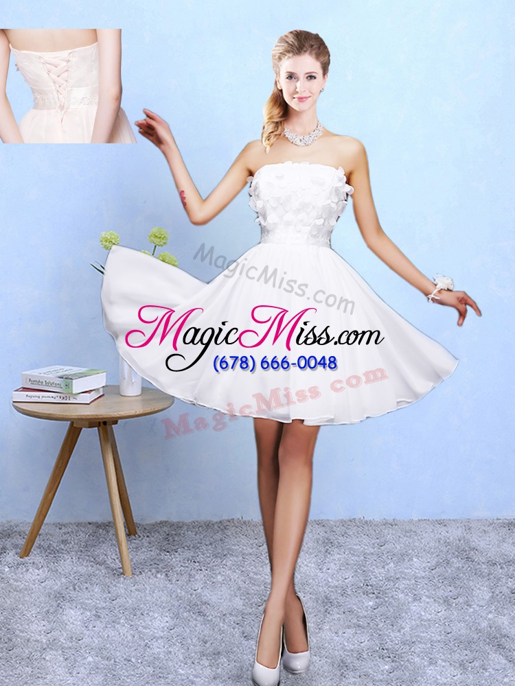 wholesale white sleeveless lace and appliques knee length wedding guest dresses