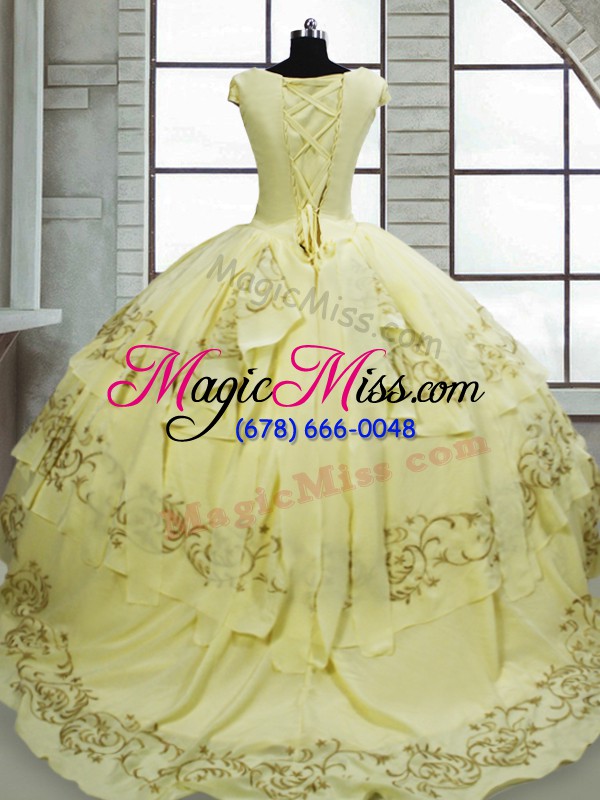 wholesale light yellow ball gowns beading and embroidery quinceanera dresses lace up satin and chiffon cap sleeves