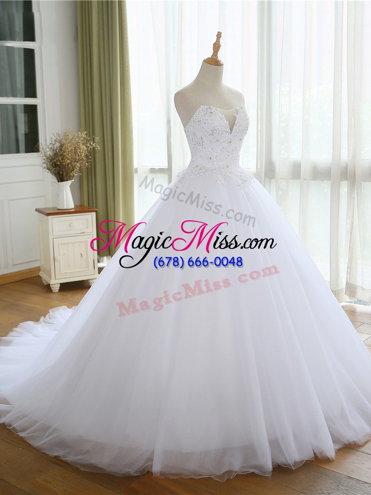 wholesale fashionable white tulle lace up wedding gowns sleeveless court train lace and appliques