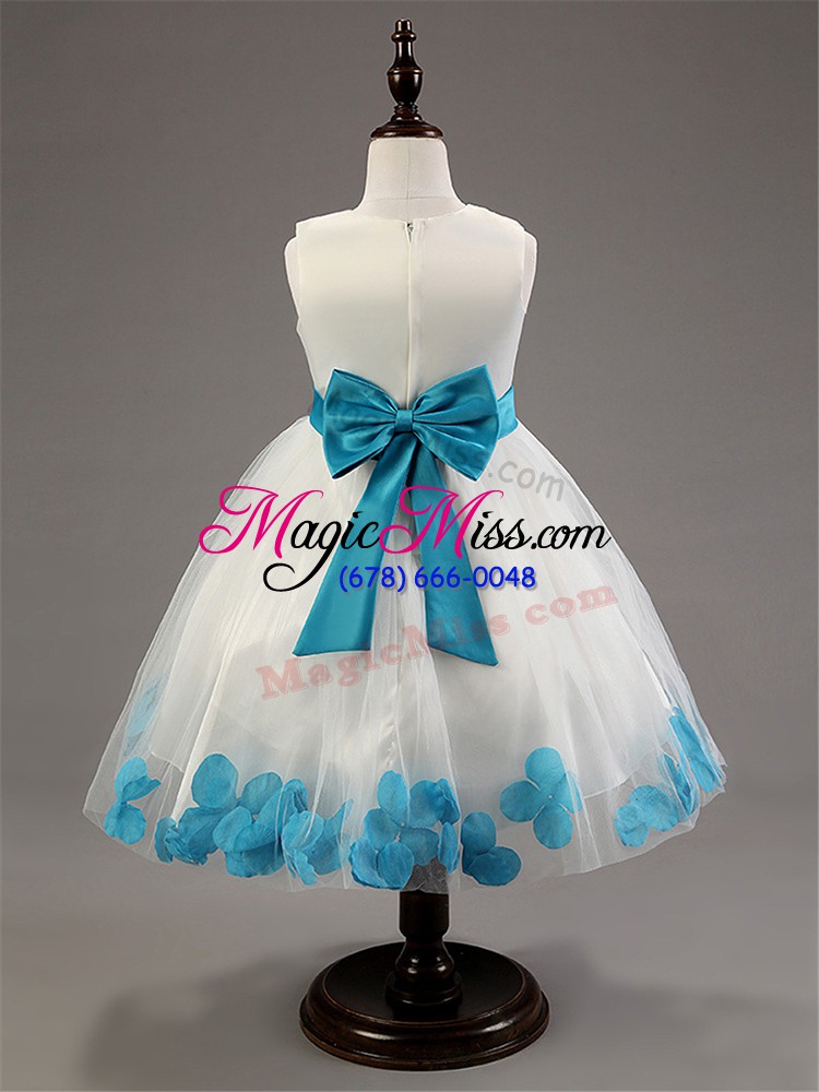 wholesale white zipper flower girl dresses appliques and hand made flower sleeveless knee length