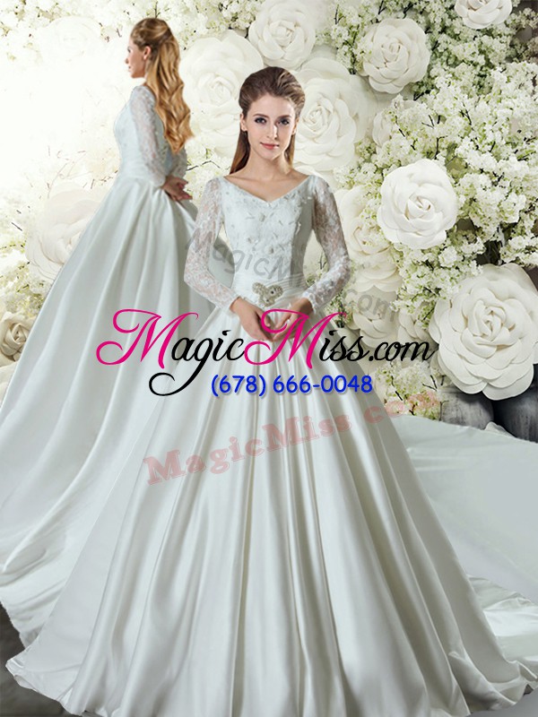 wholesale long sleeves beading and appliques lace up wedding gowns with white brush train