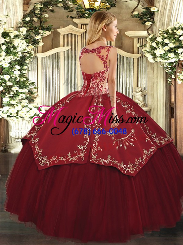 wholesale latest wine red scoop neckline beading and appliques and embroidery 15 quinceanera dress cap sleeves lace up