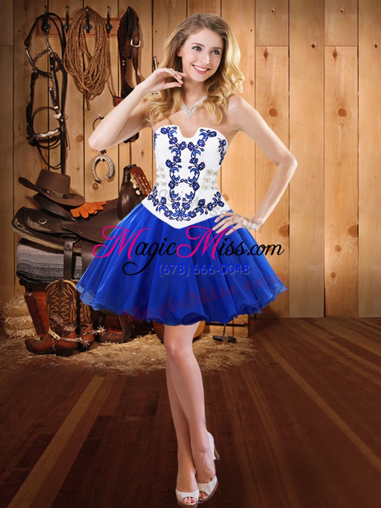 wholesale fashionable multi-color satin and fabric with rolling flowers lace up strapless sleeveless with train 15th birthday dress sweep train embroidery