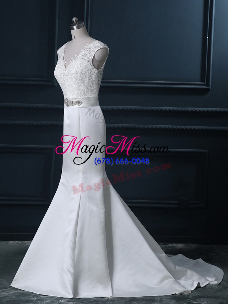 wholesale sleeveless beading and lace backless wedding dresses with white brush train
