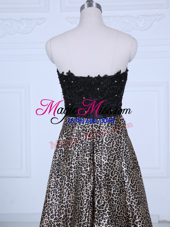 wholesale admirable black zipper homecoming dress lace long sleeves floor length