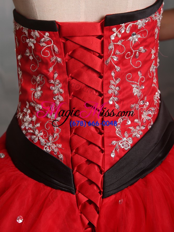 wholesale artistic red quinceanera gown sweet 16 and quinceanera with embroidery sweetheart sleeveless lace up