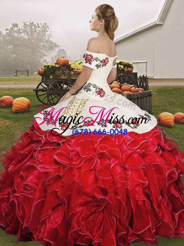 wholesale shining organza off the shoulder sleeveless lace up embroidery and ruffles ball gown prom dress in green