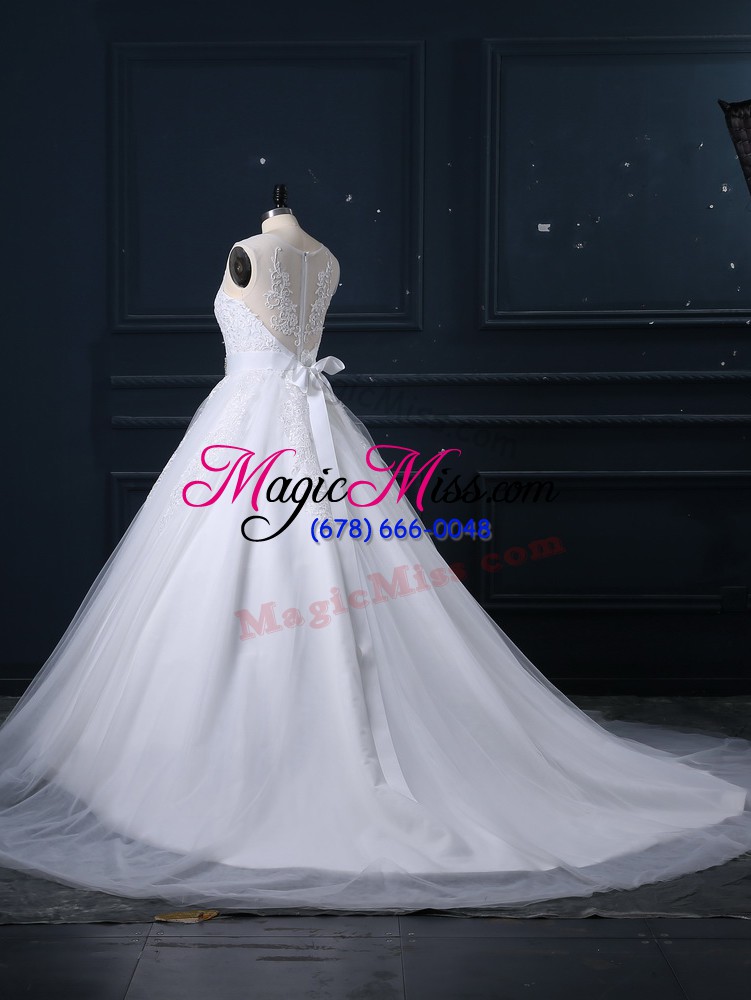 wholesale sleeveless beading and lace zipper wedding gown with white brush train