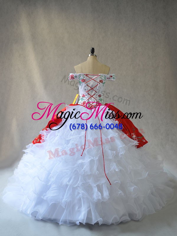 wholesale lace up ball gown prom dress white and red for sweet 16 and quinceanera with embroidery and ruffled layers