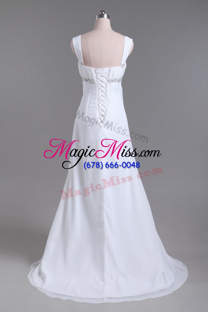 wholesale latest sleeveless beading lace up wedding dress with white sweep train