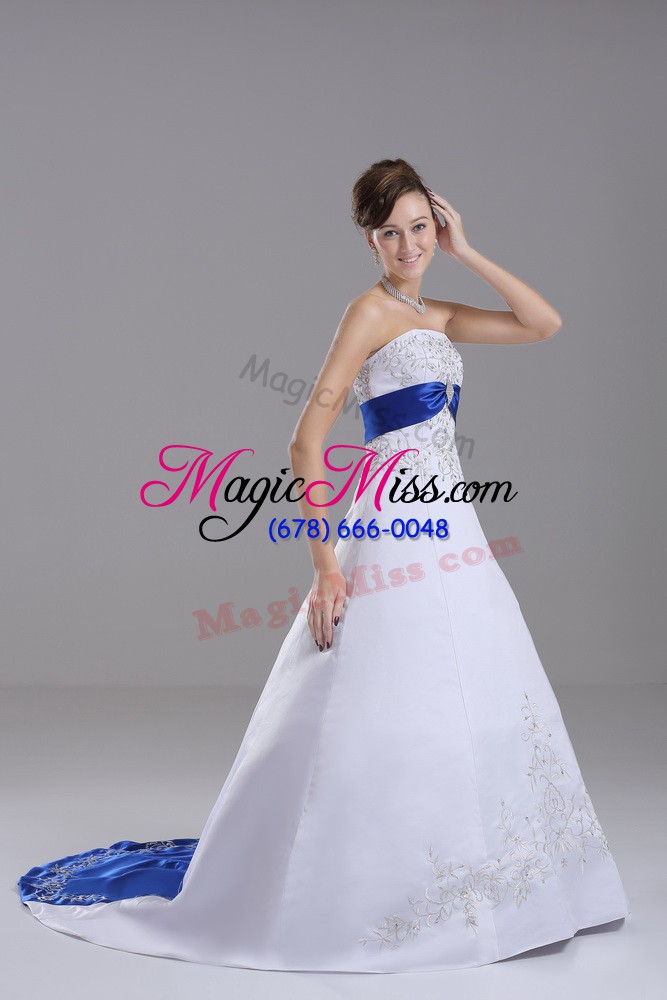 wholesale white strapless lace up beading and embroidery bridal gown brush train sleeveless