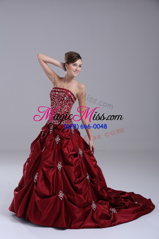 wholesale wine red taffeta lace up bridal gown sleeveless brush train beading and embroidery