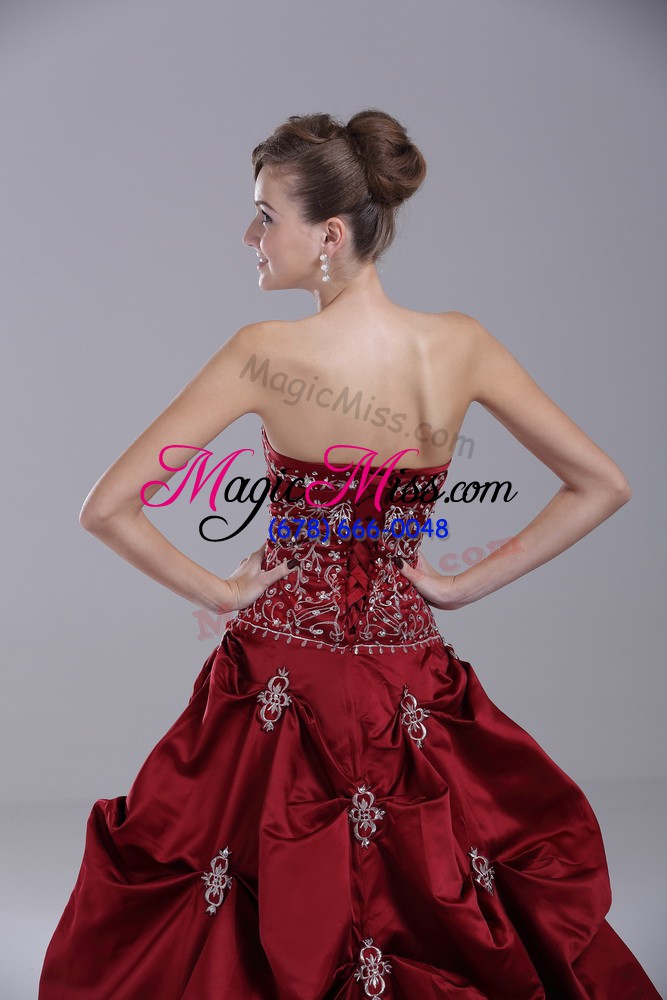 wholesale wine red taffeta lace up bridal gown sleeveless brush train beading and embroidery