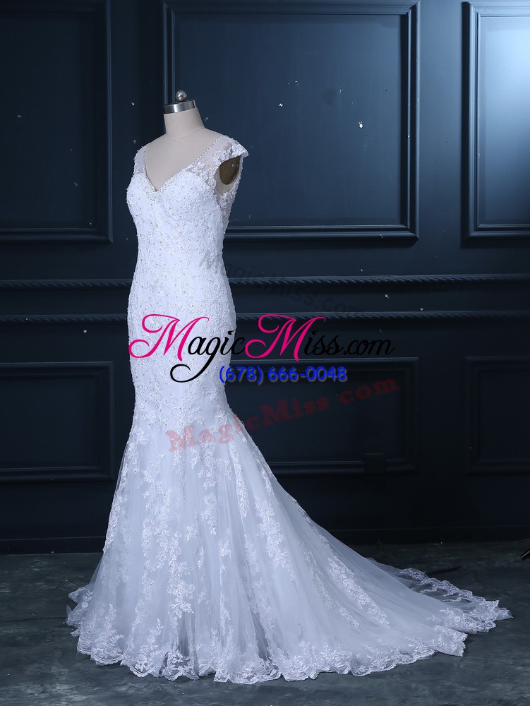 wholesale top selling white mermaid tulle v-neck sleeveless beading and lace clasp handle wedding gowns brush train
