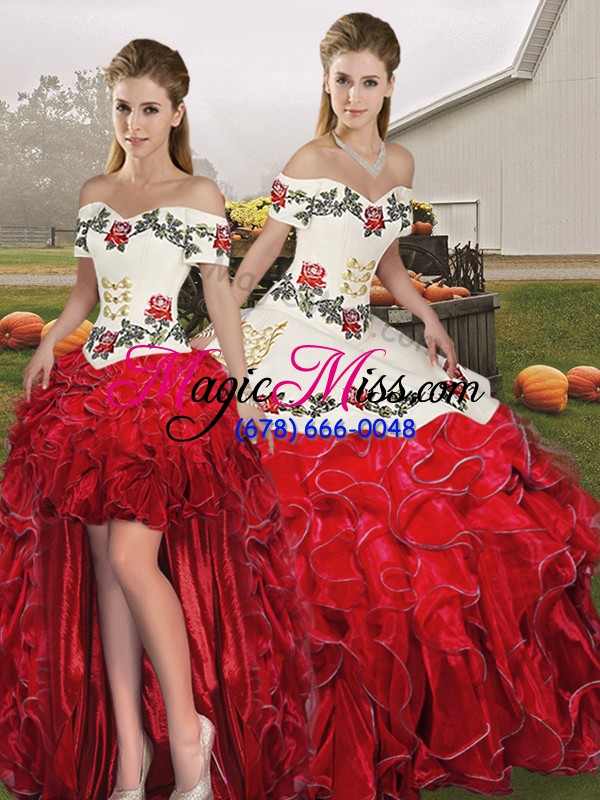 wholesale sleeveless organza floor length lace up sweet 16 dresses in white and red with embroidery and ruffles