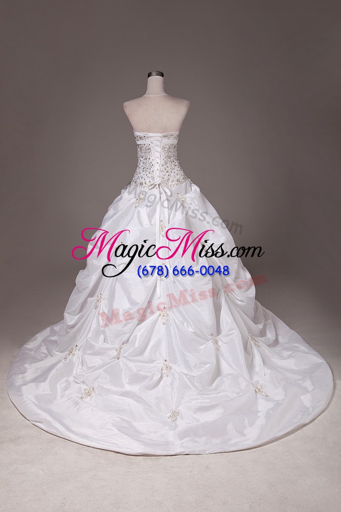 wholesale great white ball gowns taffeta strapless sleeveless beading and pick ups lace up wedding gowns brush train