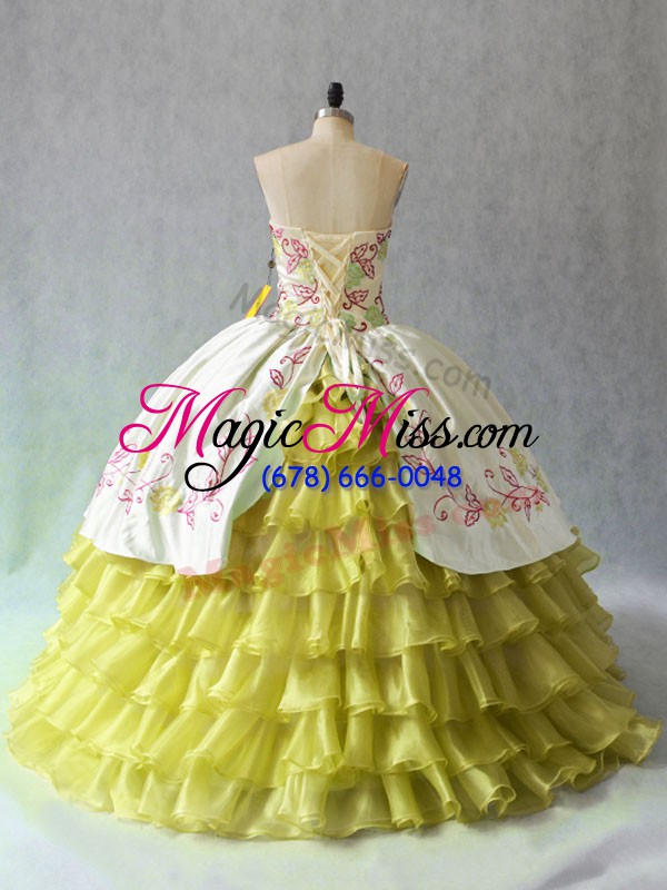 wholesale nice organza sweetheart sleeveless lace up beading and ruffled layers sweet 16 quinceanera dress in yellow green