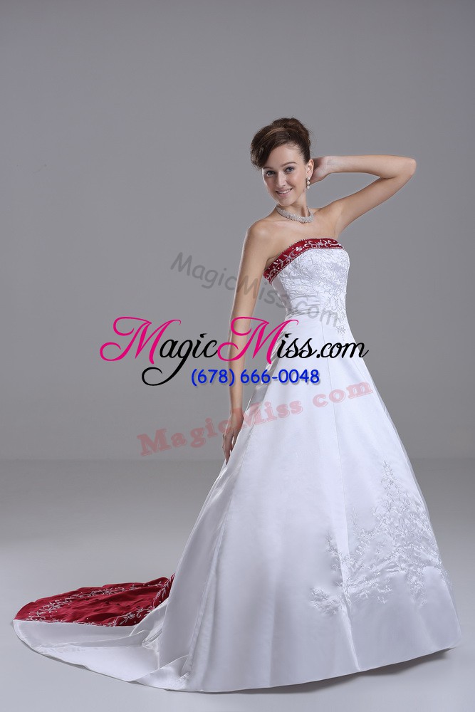 wholesale white satin lace up bridal gown sleeveless brush train beading and embroidery