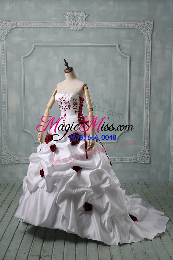 wholesale white taffeta lace up wedding gowns sleeveless brush train embroidery and pick ups and hand made flower