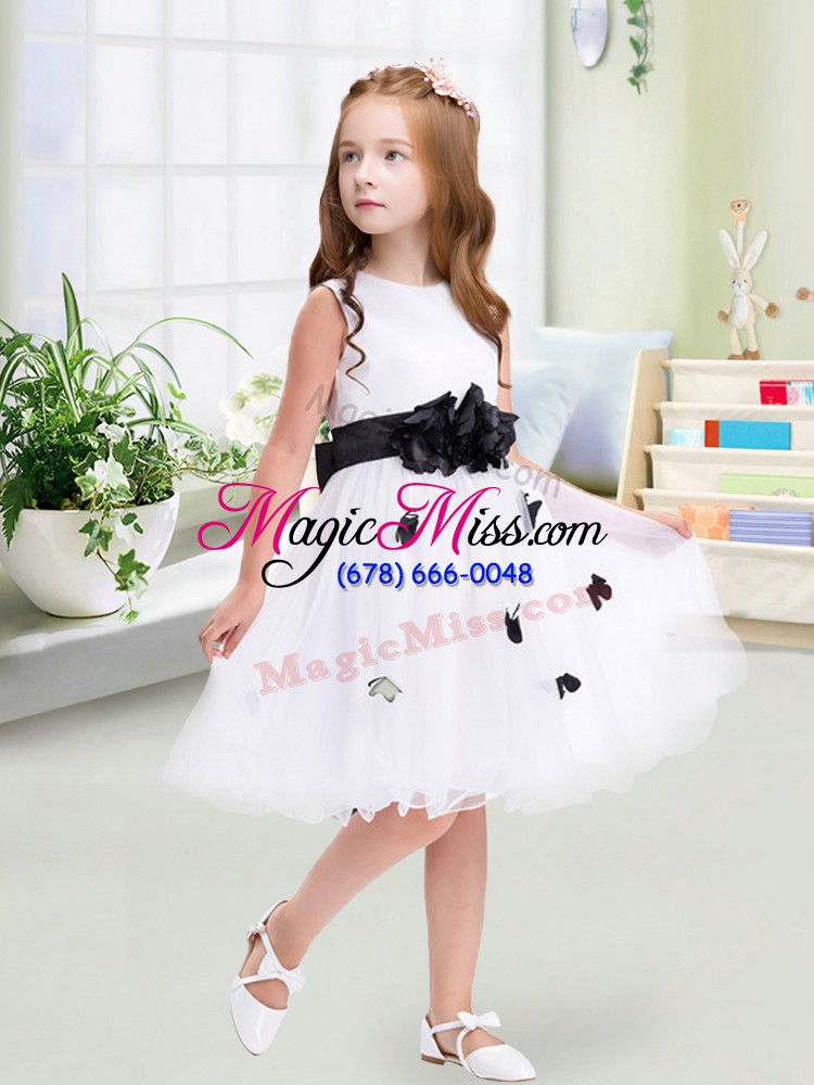 wholesale white empire tulle scoop sleeveless appliques and hand made flower knee length zipper toddler flower girl dress