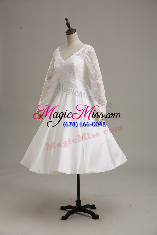 wholesale affordable white long sleeves satin clasp handle bridal gown for wedding party