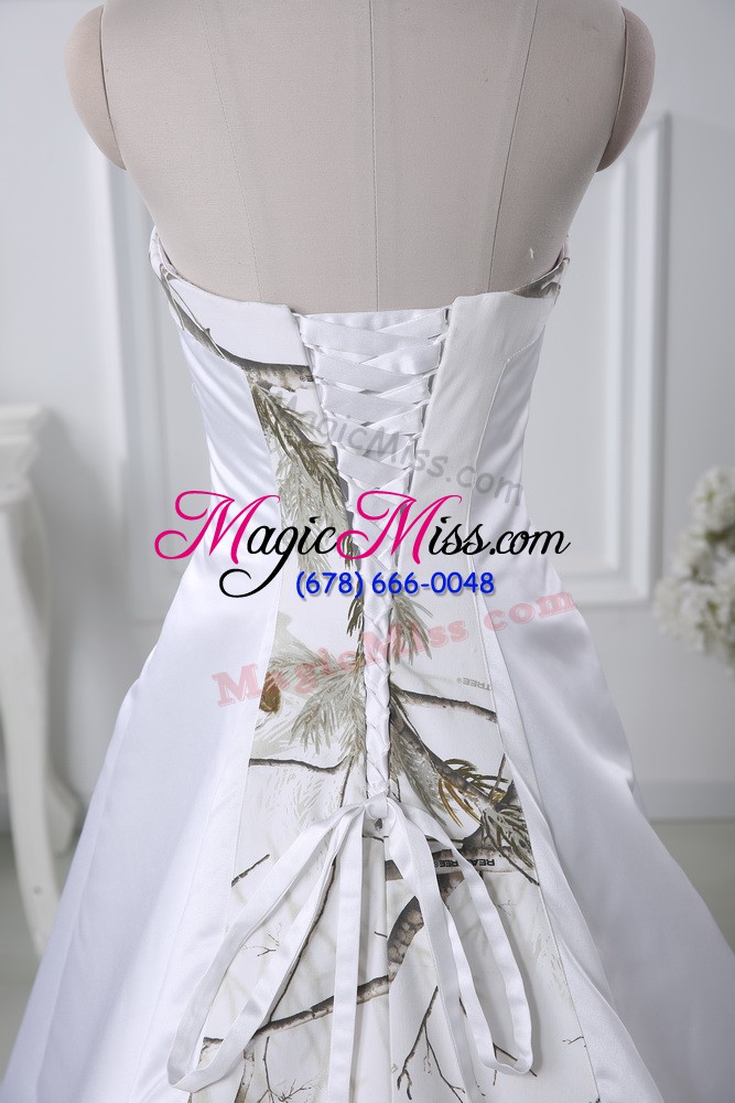 wholesale eye-catching white strapless lace up pattern bridal gown brush train sleeveless