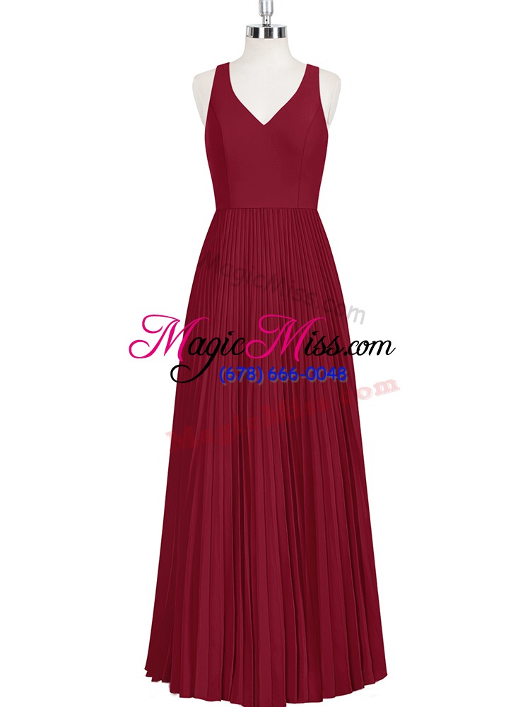 wholesale a-line homecoming dress wine red v-neck sleeveless floor length zipper