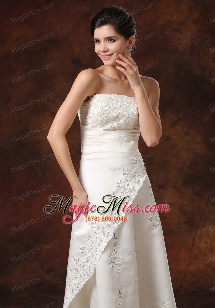 wholesale custom made wedding dress with lace over skirt strapless