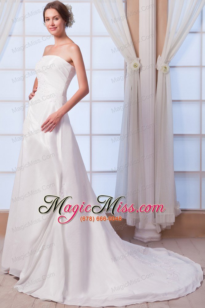 wholesale modest a-line strapless court train chiffon appliques wedding dress