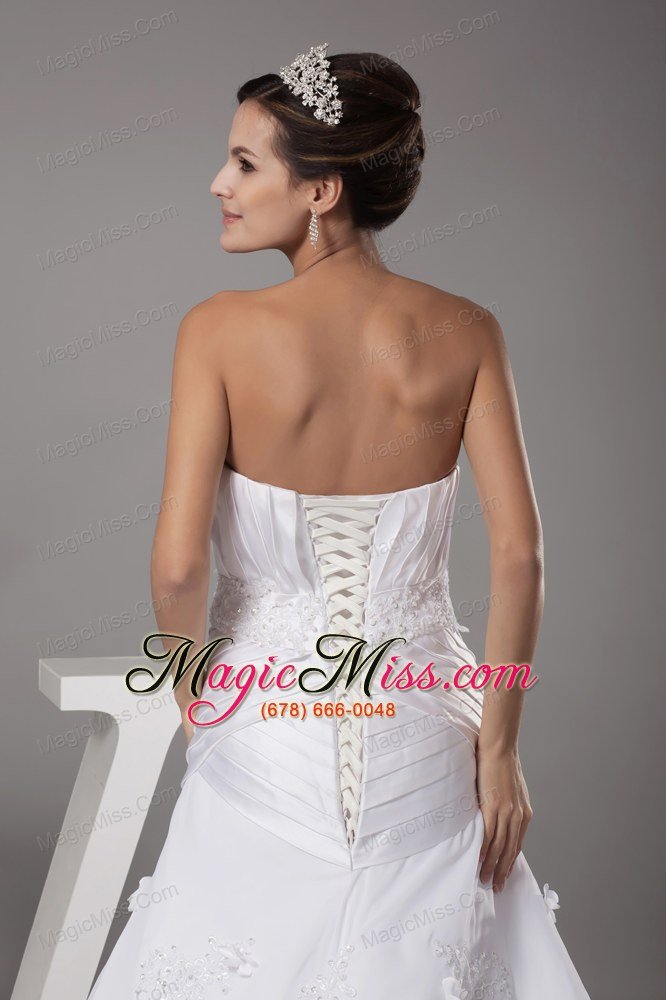wholesale sweetheart appliques designer a-line / princess wedding dress