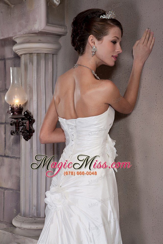 wholesale custom made a-line strapless court train taffeta hand made flower wedding dress