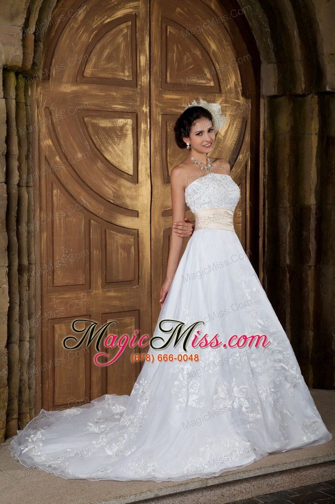 wholesale beautiful a-line strapless court train organza embroidery wedding dress