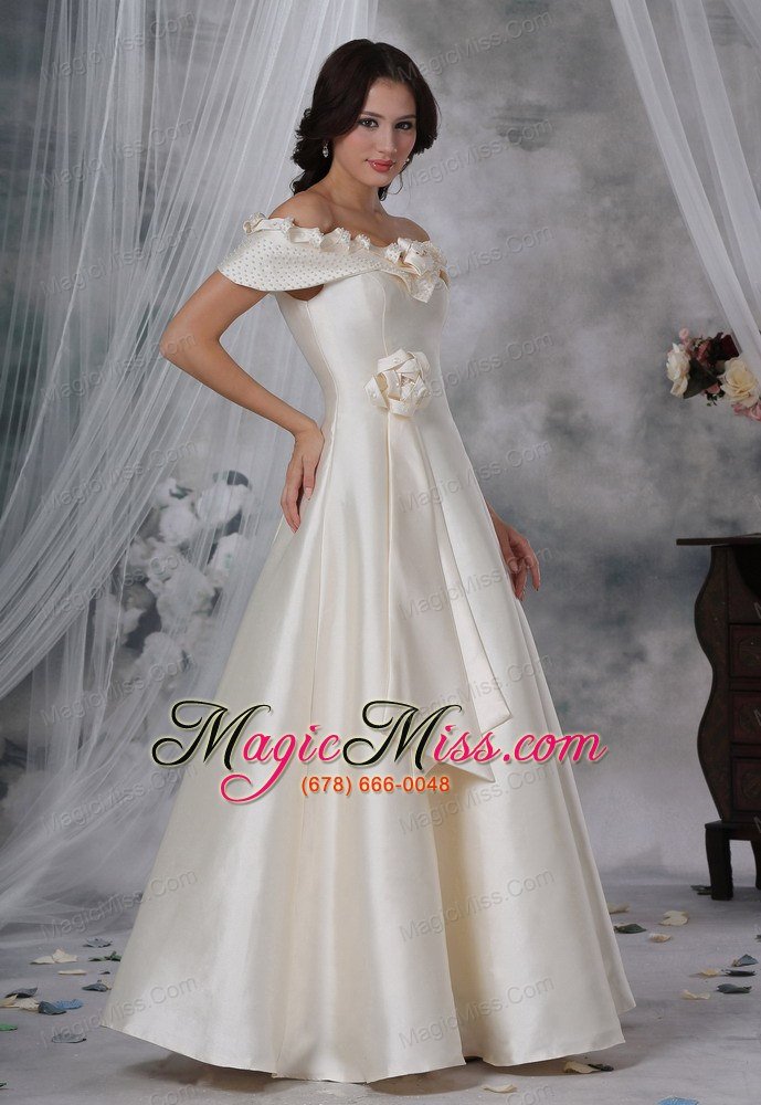 wholesale waukee iowa beaded decorate off the shoulder hand made flower a-line floor-length wedding dress for 2013