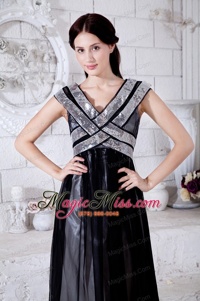 wholesale black empire v-neck brush train chiffon sequins prom / evening dress