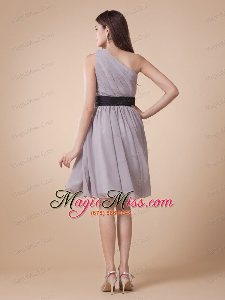 wholesale one shoulder sash and ruch for custom made bridesmaid dress