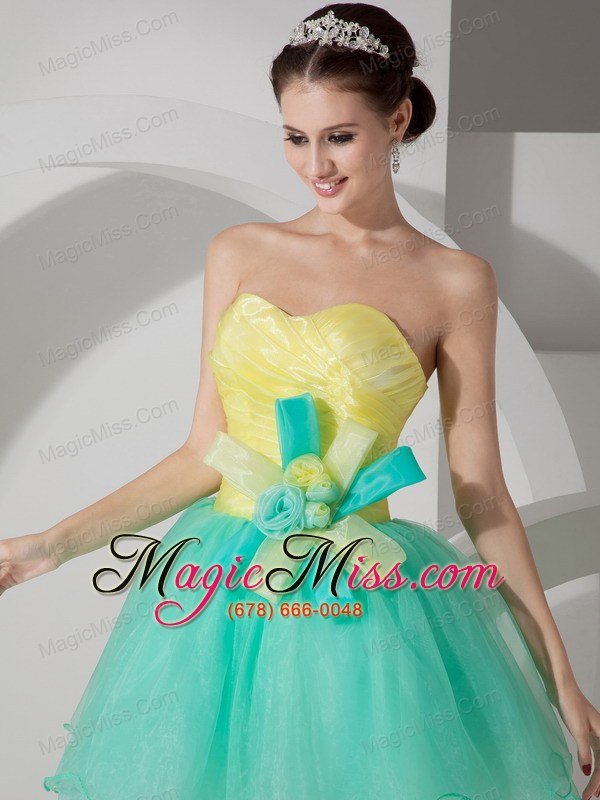 wholesale apple green and yellow a-line sweetheart mini-length organza hand made flowers prom dress