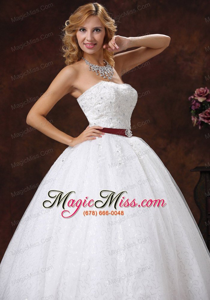 wholesale lace and beading decorate bodice strapless floor-length ball gown wedding dress for 2013