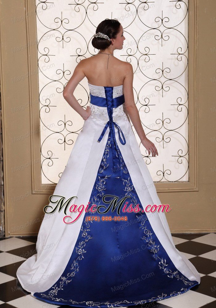wholesale embroidery with beading in satin modest chapel train for 2013 wedding dress