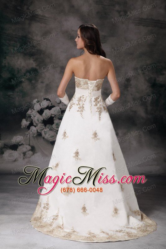 wholesale affordable a-line sweetheart court train lace beading wedding dress