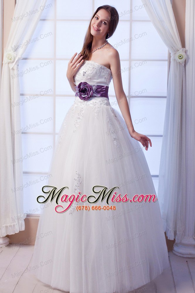 wholesale luxurious a-line strapless floor-lengthtulle beading and hand made flowers wedding dress