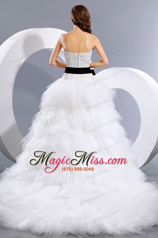wholesale beautiful a-line sweetheart chapel train taffeta and tulle appliques and bow wedding dress